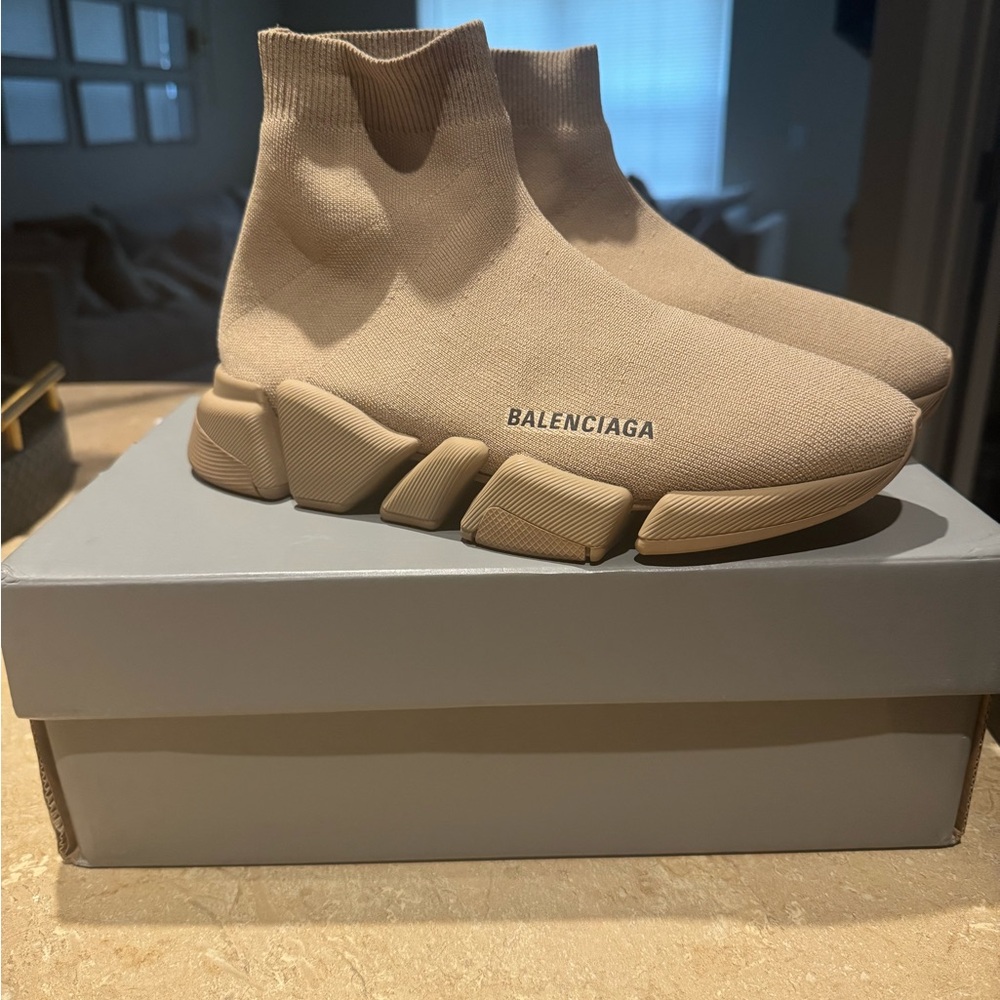 Size 39 Balenciaga Speed Trainers